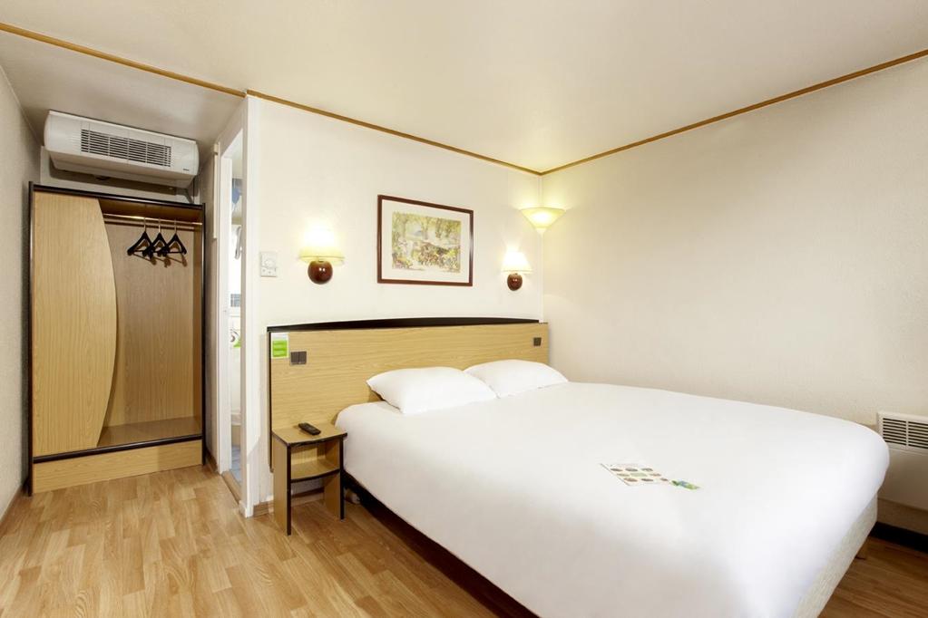 Kyriad Direct Marseille Ouest - Martigues Room photo