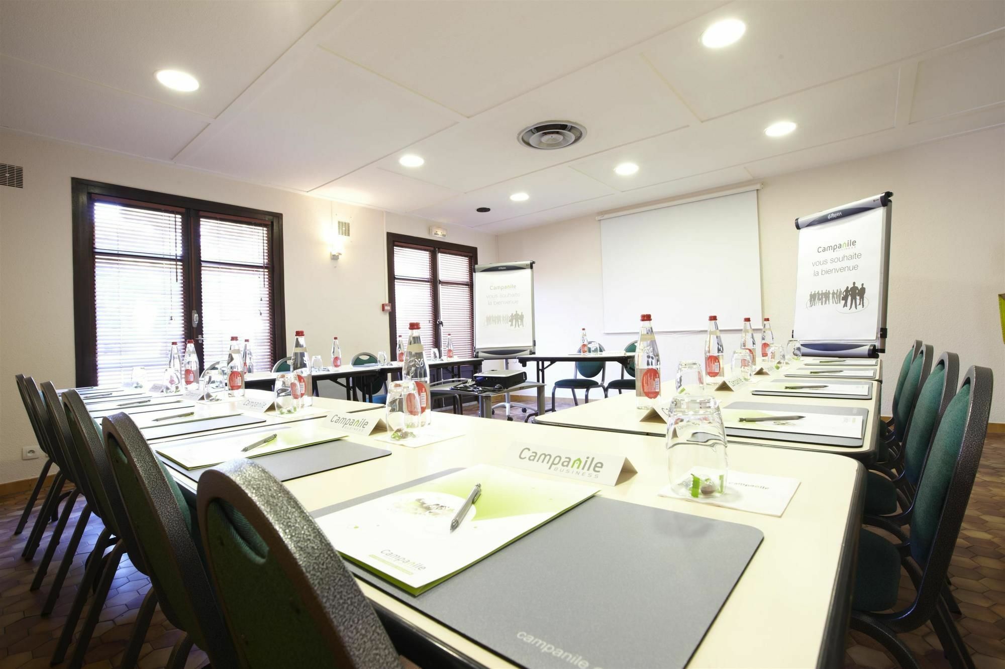 Kyriad Direct Marseille Ouest - Martigues Exterior photo
